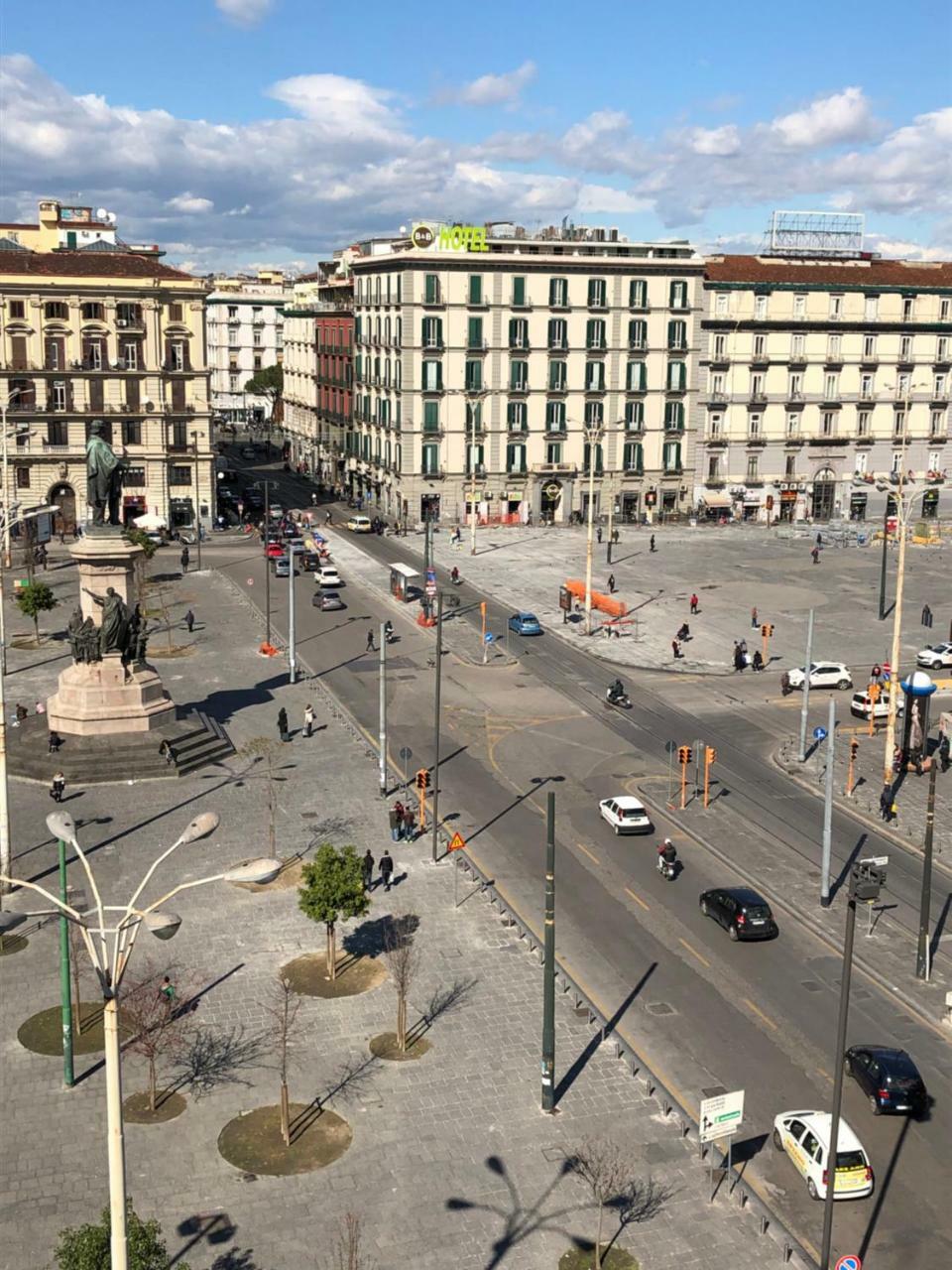 Pit Stop Napoli Centrale Exterior foto